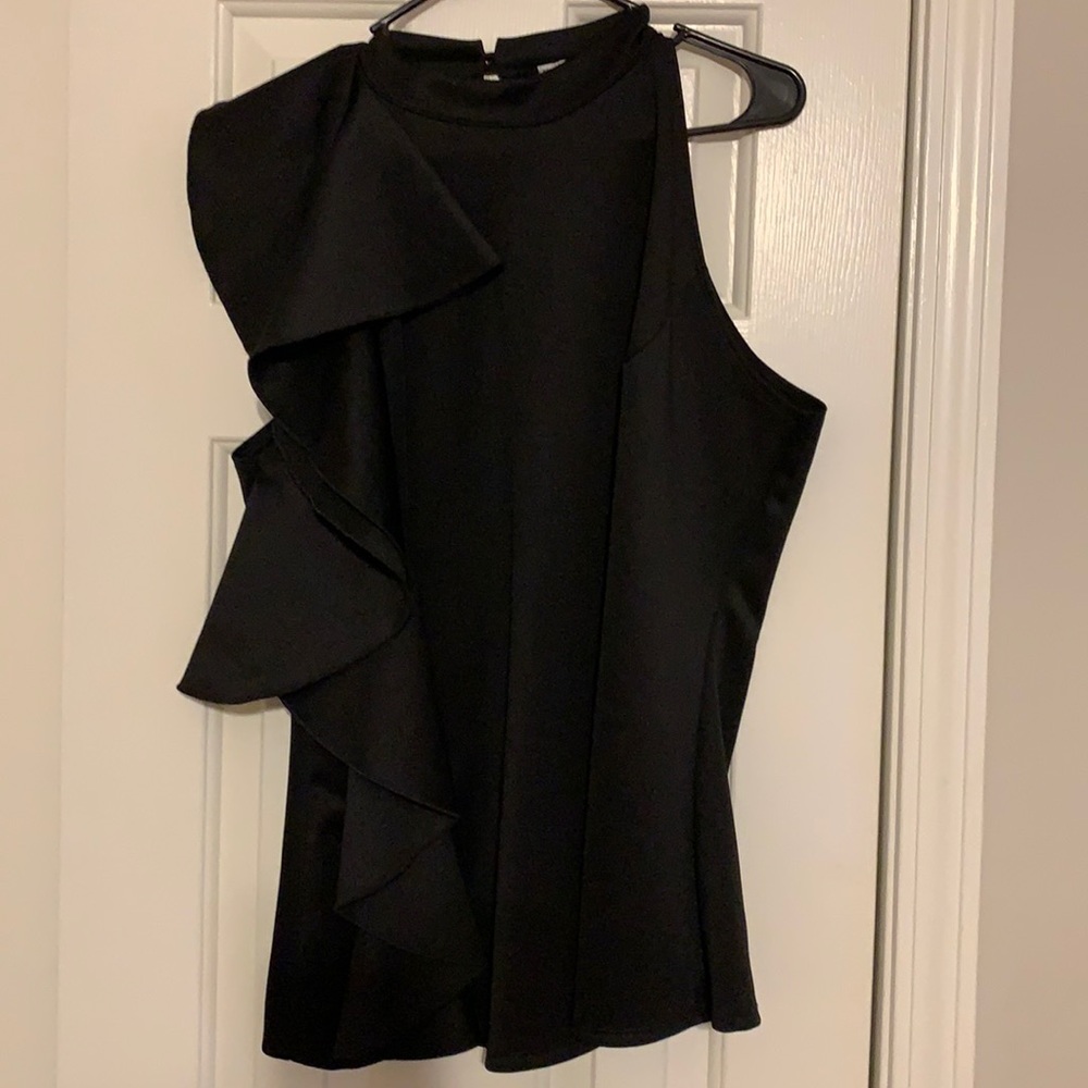 Women’s Sleeveless Top with Ruffle
